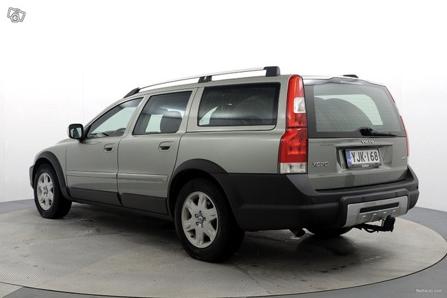 Volvo XC70 5