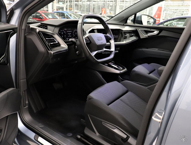 Audi Q4 E-tron 10