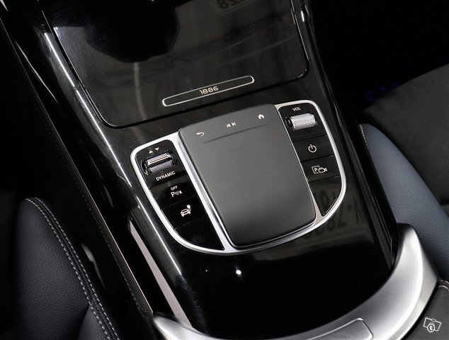 Mercedes-Benz EQC 19