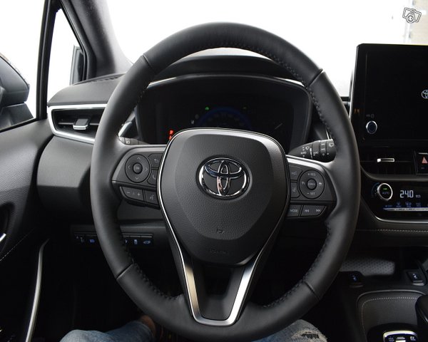 Toyota COROLLA 12