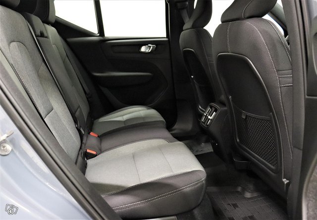 Volvo XC40 14