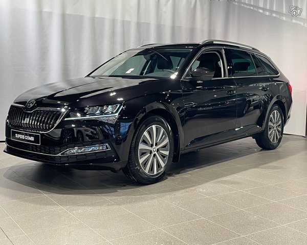 Skoda Superb, kuva 1