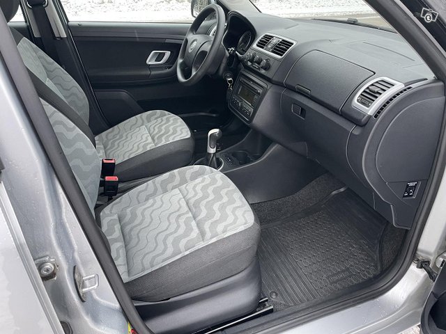 Skoda Fabia 11