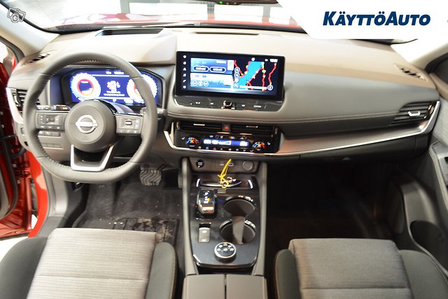 Nissan X-Trail 9