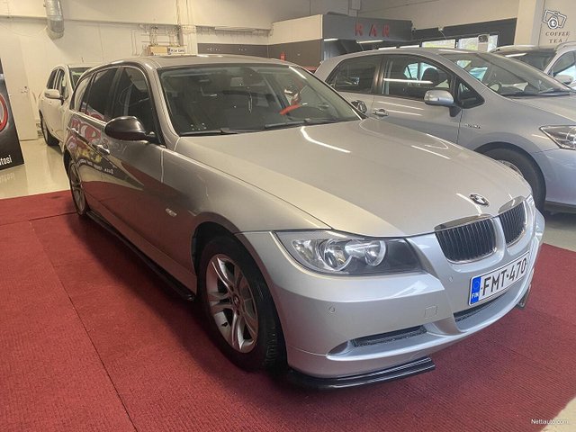 BMW 320 2