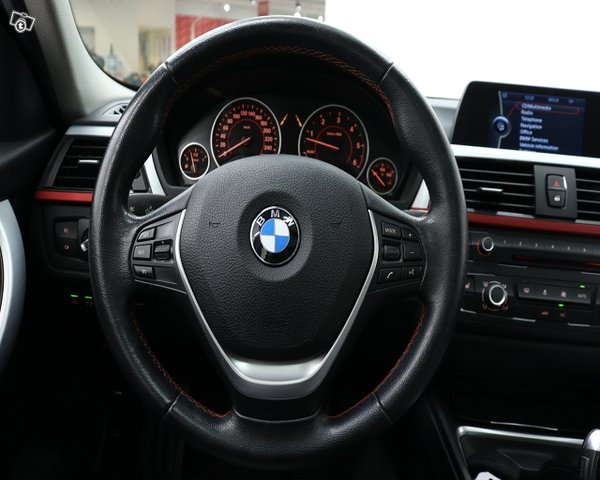 BMW 3-SARJA 17