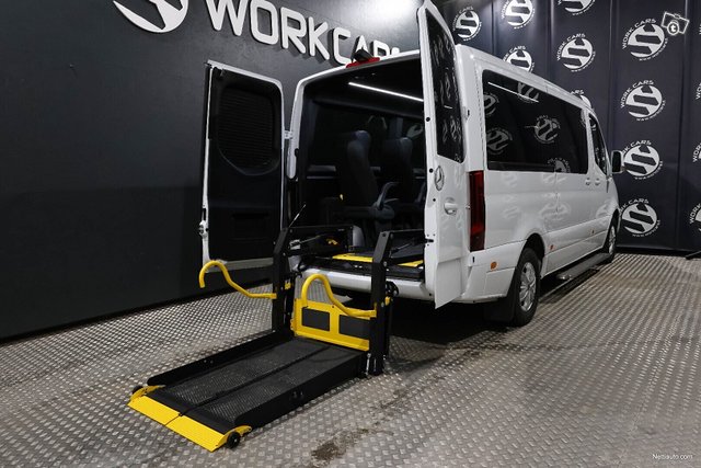 Mercedes-Benz Sprinter 20