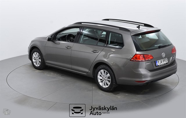 VOLKSWAGEN Golf 3