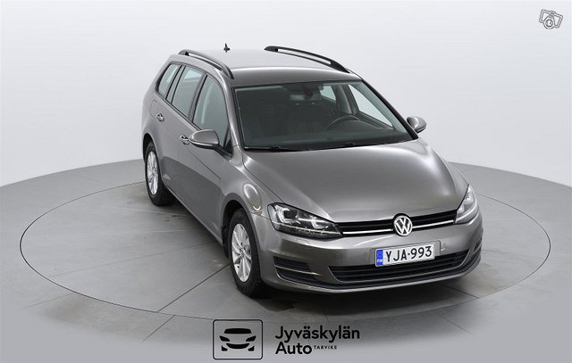 VOLKSWAGEN Golf 7