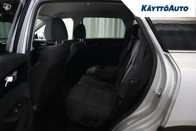 KIA Sorento 10