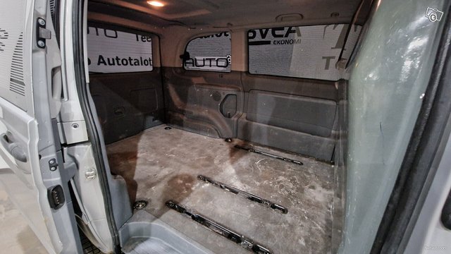 Mercedes-Benz Vito 9