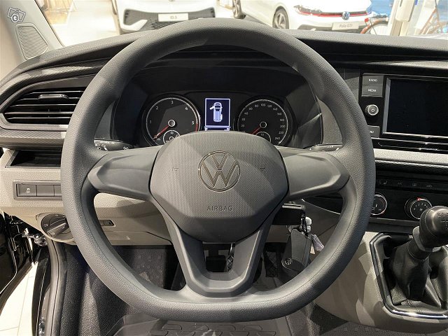 Volkswagen Transporter 9
