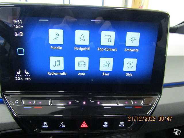 VOLKSWAGEN ID.3 11