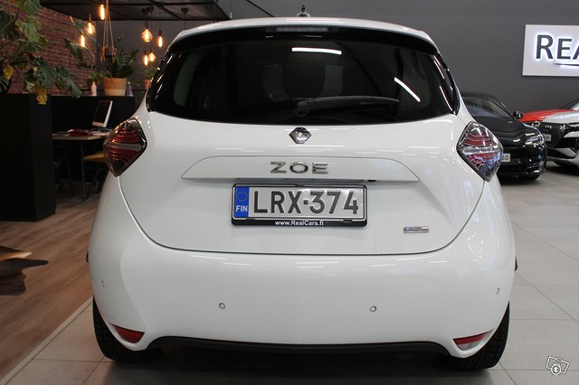 Renault ZOE 6