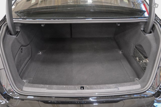 Audi A6 13