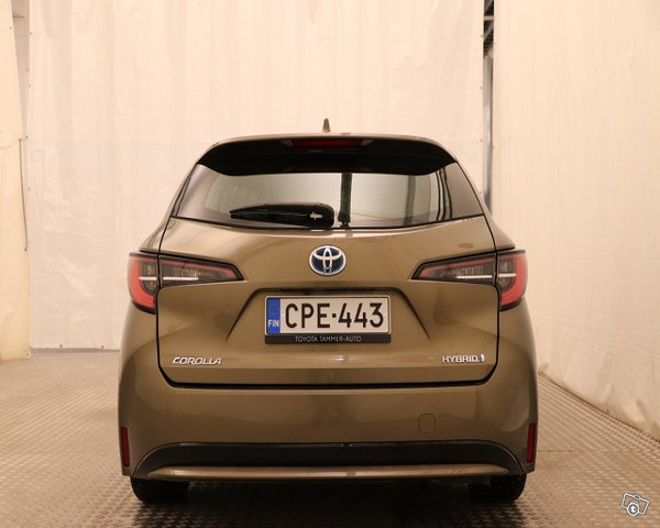 Toyota Corolla 4