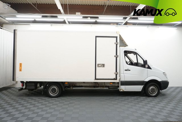 Mercedes-Benz Sprinter 2