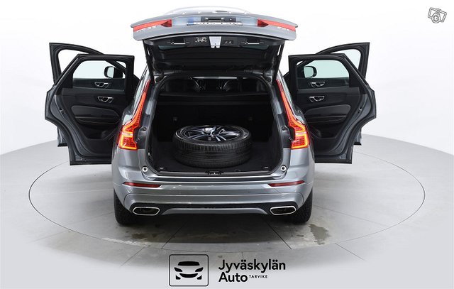 VOLVO XC60 11