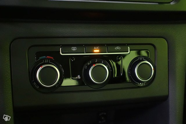 Volkswagen Amarok 22
