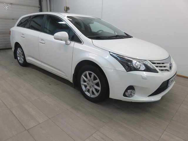 Toyota Avensis