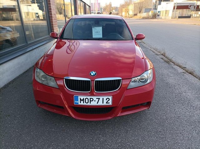 BMW 318 1