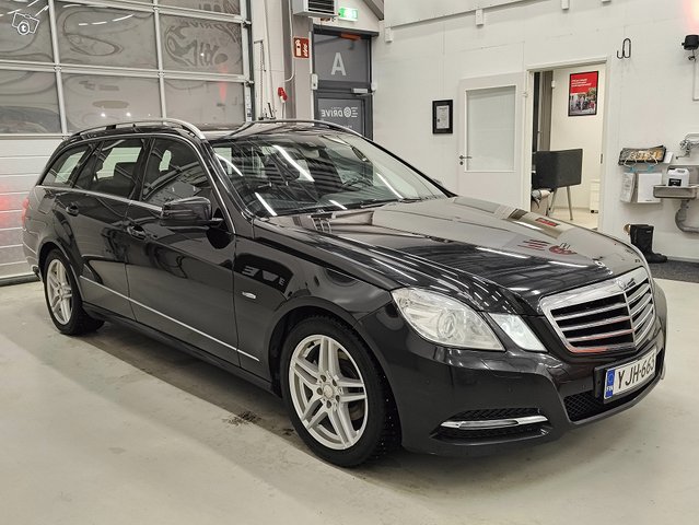 Mercedes-Benz E 6