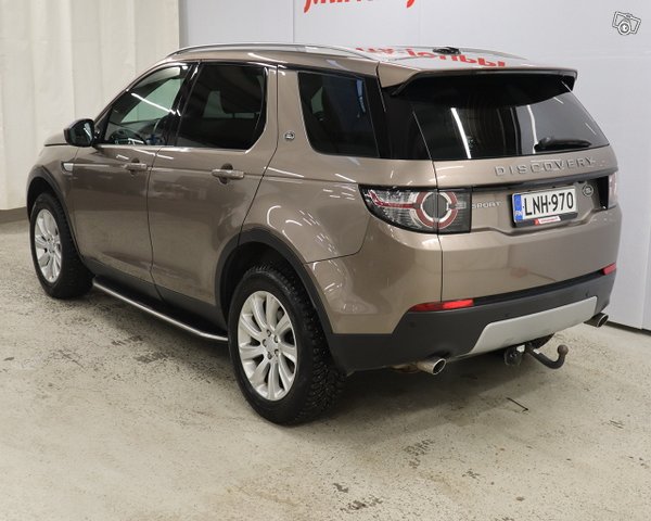 Land Rover Discovery Sport 7