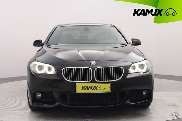 BMW 530 9