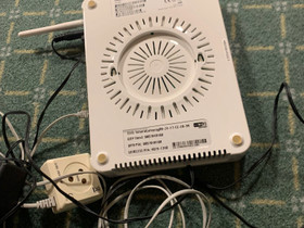ADSL2 modeemi / reititin (Thomson TG784), Digiboksit, Viihde-elektroniikka, Jyväskylä, Tori.fi ADSL2 modeemi / reititin (Thomson TG784), Digiboksit, Viihde-elektroniikka, Jyväskylä, Tori.fi