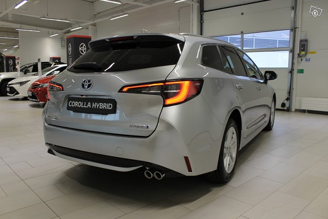 Toyota COROLLA 5