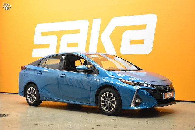 Toyota PRIUS PHEV
