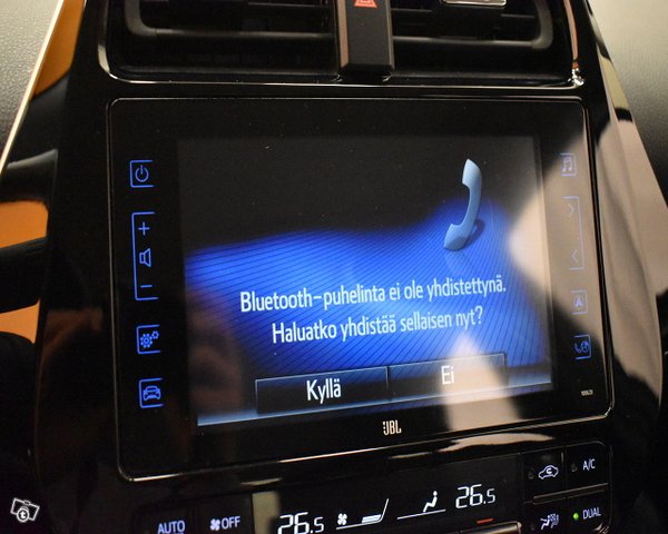 Toyota PRIUS PHEV 21