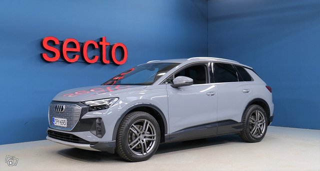 AUDI Q4 E-TRON