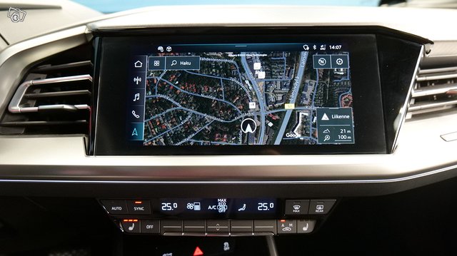 AUDI Q4 E-TRON 7