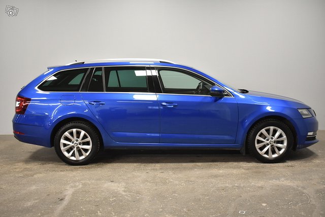 Skoda Octavia 6