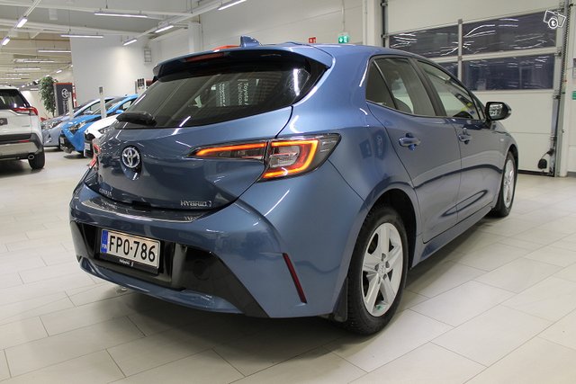 Toyota Corolla 5