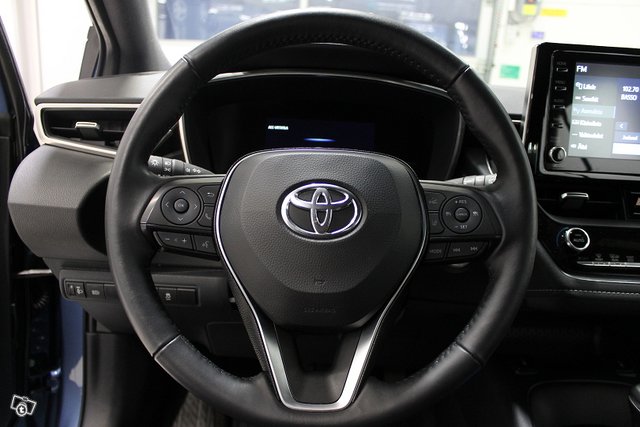 Toyota Corolla 12