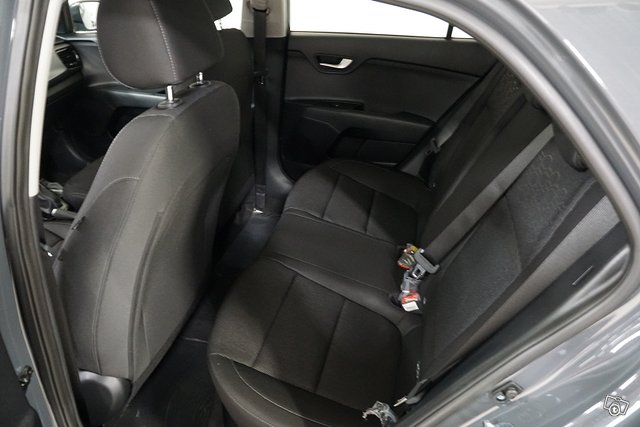 Kia RIO 11