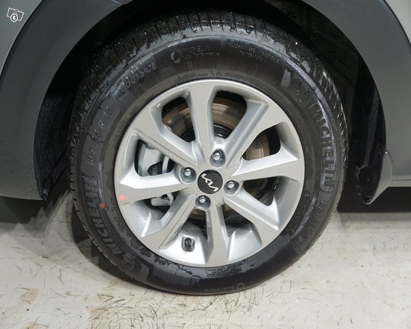 Kia STONIC 9