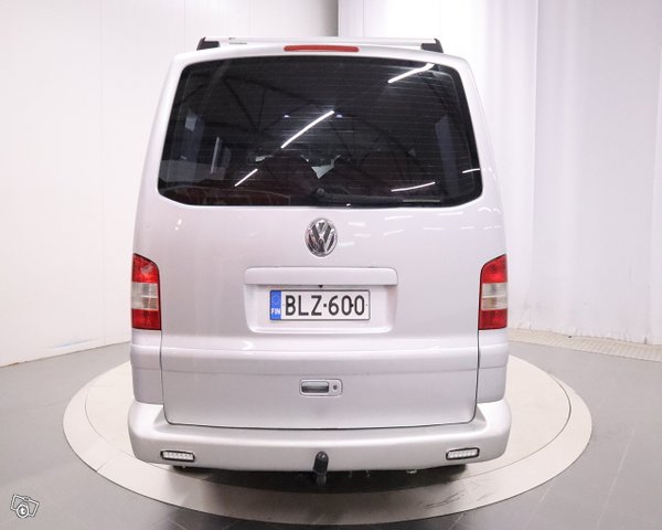 Volkswagen Multivan 6