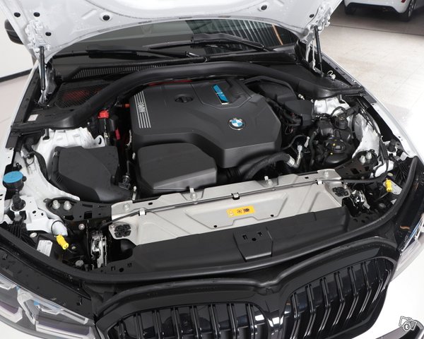 BMW 3-SARJA 16