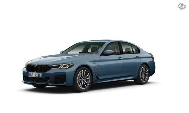 BMW 545