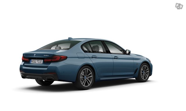 BMW 545 2