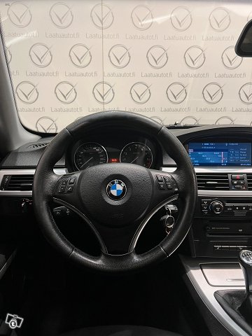 BMW 330 9