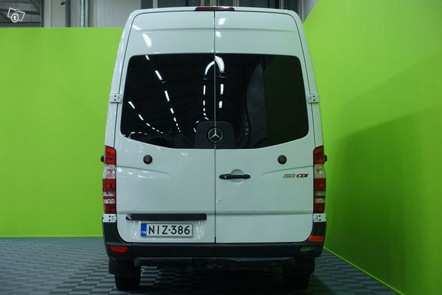 Mercedes-Benz Sprinter 5