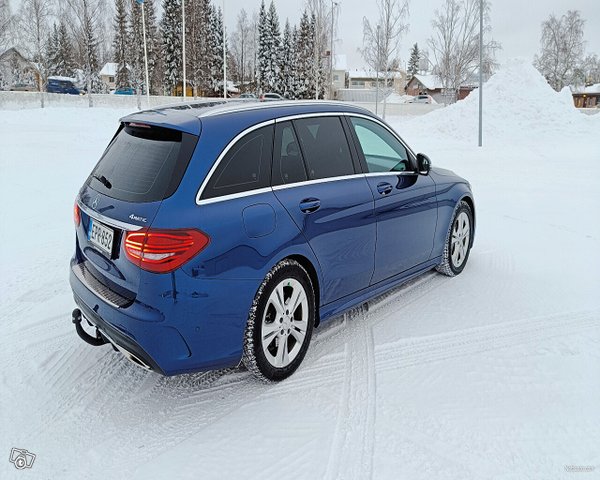 Mercedes-Benz C 2