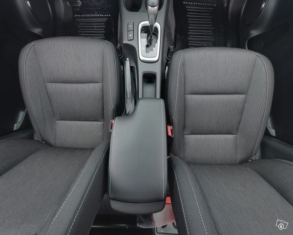 Toyota Hilux 11