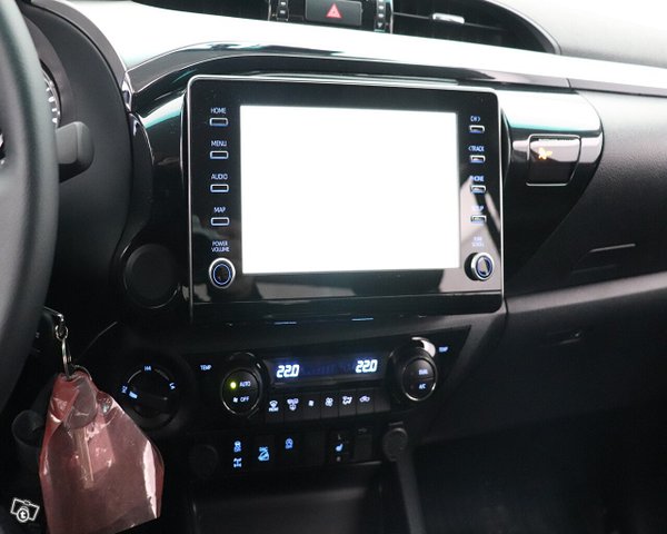 Toyota Hilux 13