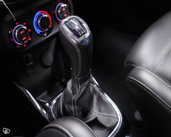 Opel Corsa 22