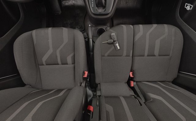 Ford Transit Connect 10